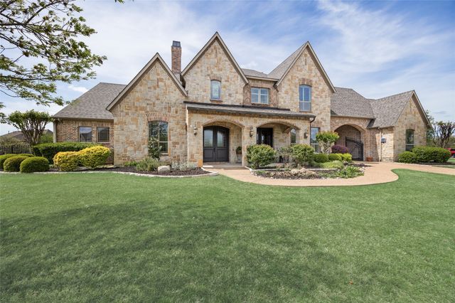 125 Manor Drive, Heath, TX 75032