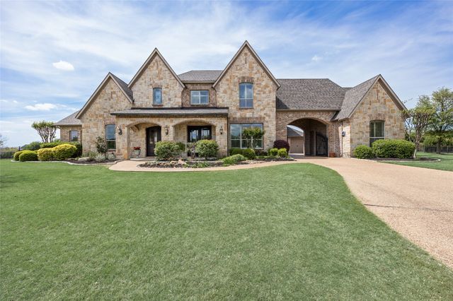 125 Manor Drive, Heath, TX 75032