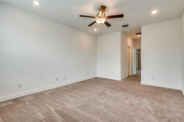 3716 Prague Mews, Dallas, TX 75236