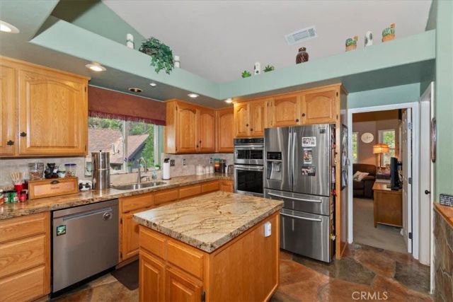 160 Birchwood, Lake Arrowhead, CA 92352