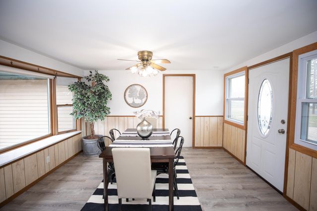 185 49th Avenue NE, Fridley, MN 55421