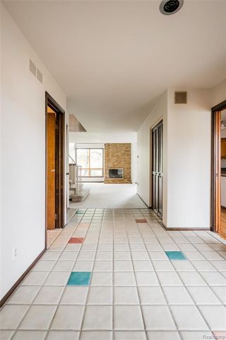 7118 Pebble Park Drive, West Bloomfield, MI 48322