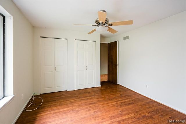 7118 Pebble Park Drive, West Bloomfield, MI 48322