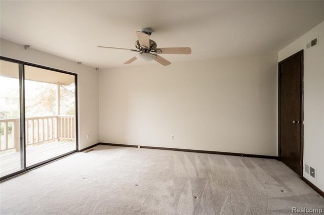 7118 Pebble Park Drive, West Bloomfield, MI 48322