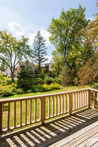 7118 Pebble Park Drive, West Bloomfield, MI 48322
