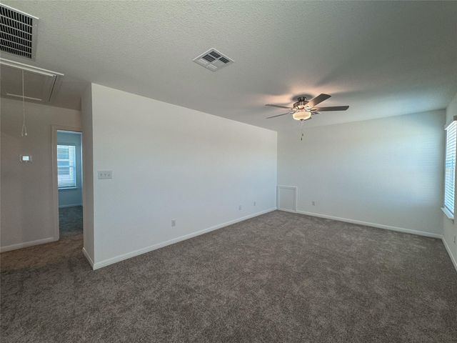 219 Mad Pupper DR, Buda, TX 78610