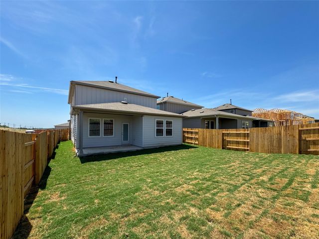 219 Mad Pupper DR, Buda, TX 78610
