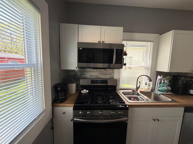 921 Leavitt Street, Waterloo, IA 50702