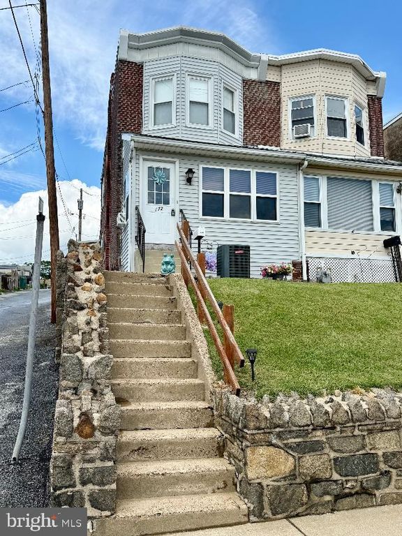 172 W RIDGE, LINWOOD, PA 19061 — photo 2