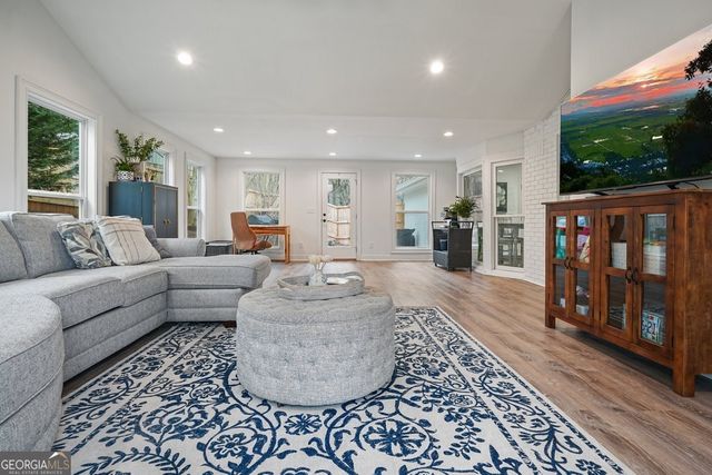 1260 Land O Lakes Drive, Roswell, GA 30075