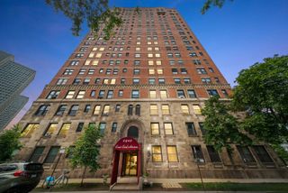 4940 S East End Avenue 18A, Chicago, IL 60615