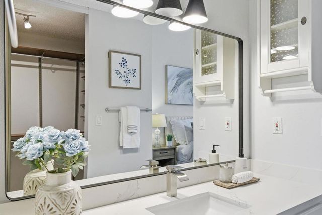 107 Evandale, Mountain View, CA 94043