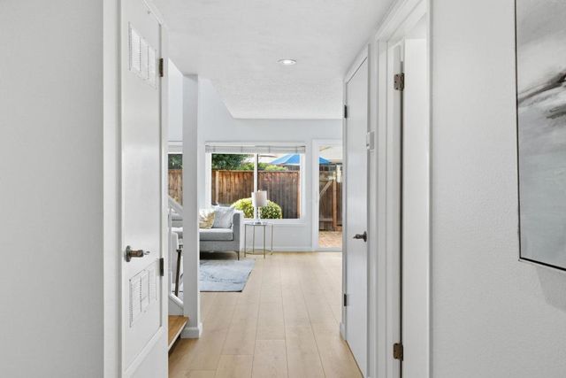 107 Evandale, Mountain View, CA 94043