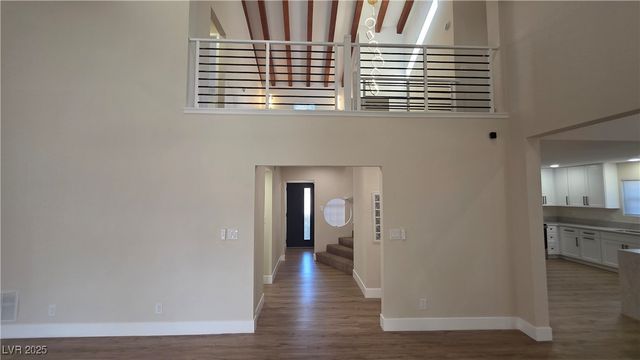 1312 Oak Tree Lane, Las Vegas, NV 89108