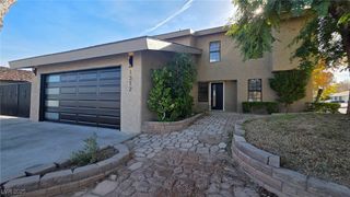 1312 Oak Tree Lane, Las Vegas, NV 89108