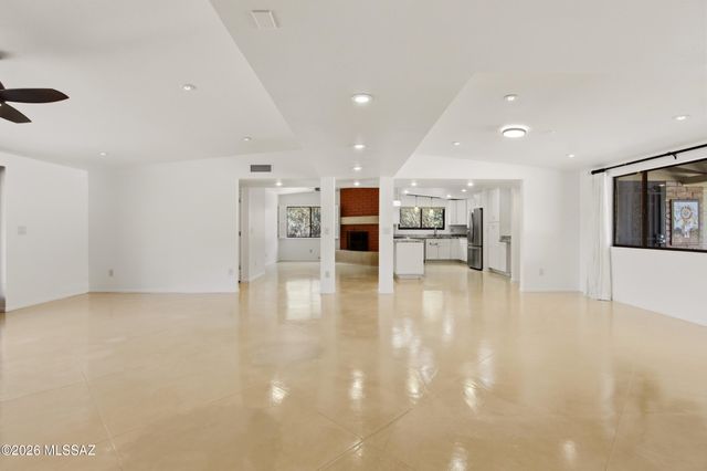 5301 E Placita Bosque, Tucson, AZ 85718