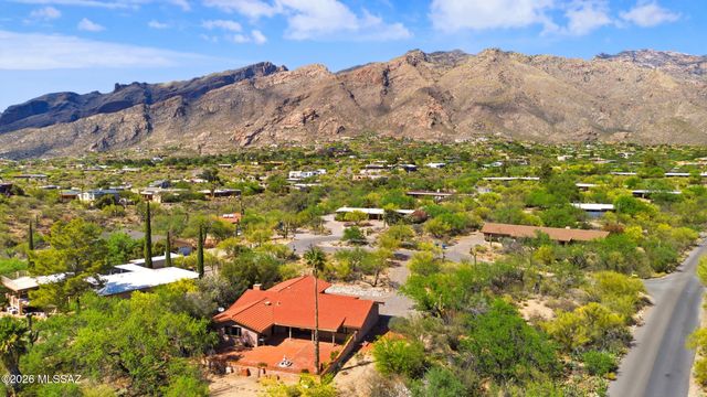 5301 E Placita Bosque, Tucson, AZ 85718