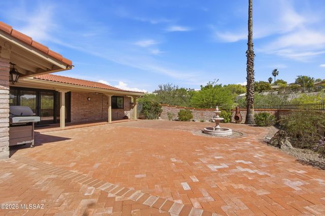 5301 E Placita Bosque, Tucson, AZ 85718