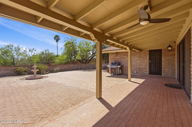 5301 E Placita Bosque, Tucson, AZ 85718