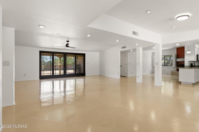 5301 E Placita Bosque, Tucson, AZ 85718