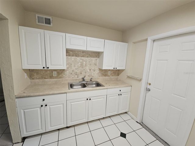 21299 COULTON AVENUE, Port Charlotte, FL 33952