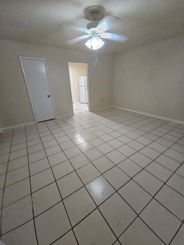 21299 COULTON AVENUE, Port Charlotte, FL 33952