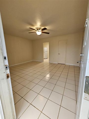 21299 COULTON AVENUE, Port Charlotte, FL 33952