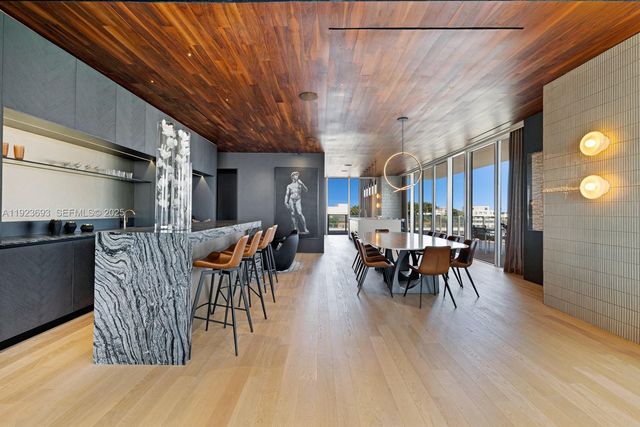 800 S Pointe Dr 801, Miami Beach, FL 33139