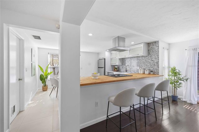 2546 PARMA STREET, Sarasota, FL 34231