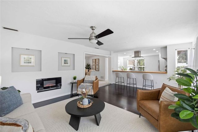 2546 PARMA STREET, Sarasota, FL 34231