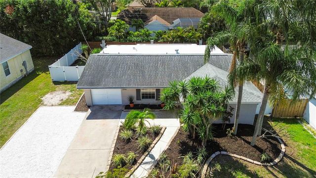 2546 PARMA STREET, Sarasota, FL 34231