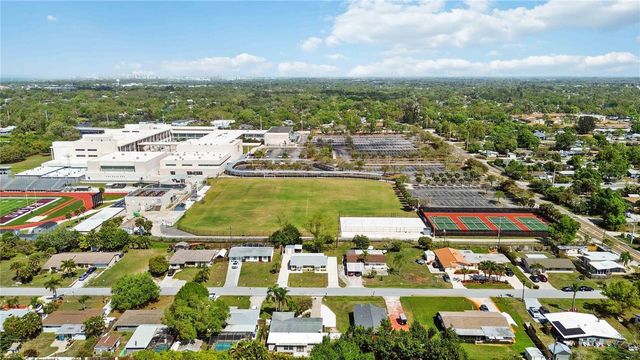 2546 PARMA STREET, Sarasota, FL 34231