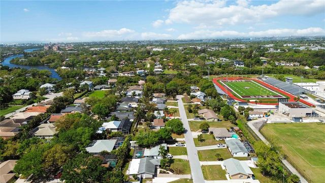 2546 PARMA STREET, Sarasota, FL 34231