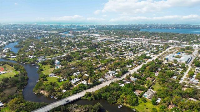 2546 PARMA STREET, Sarasota, FL 34231