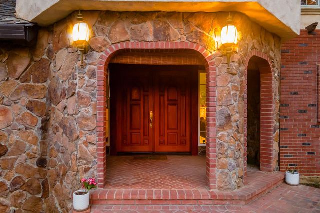 2467 Highland Hills Dr, El Dorado Hills, CA 95762