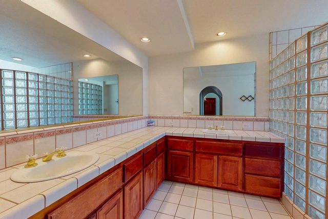 2467 Highland Hills Dr, El Dorado Hills, CA 95762
