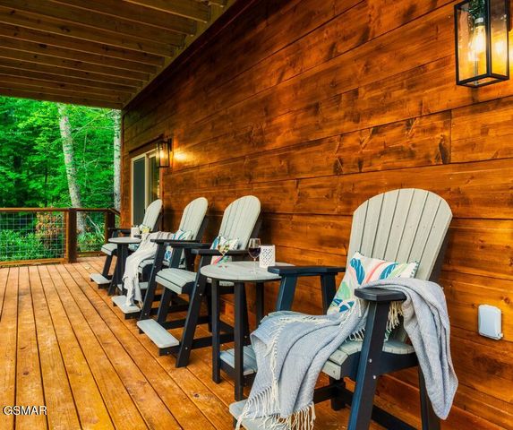 936 E Fir Street, Sevierville, TN 37876