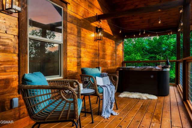 936 E Fir Street, Sevierville, TN 37876