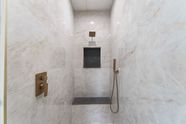 707 Buckalew Street, Dallas, TX 75208