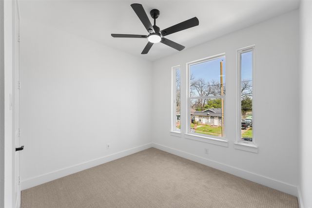 707 Buckalew Street, Dallas, TX 75208