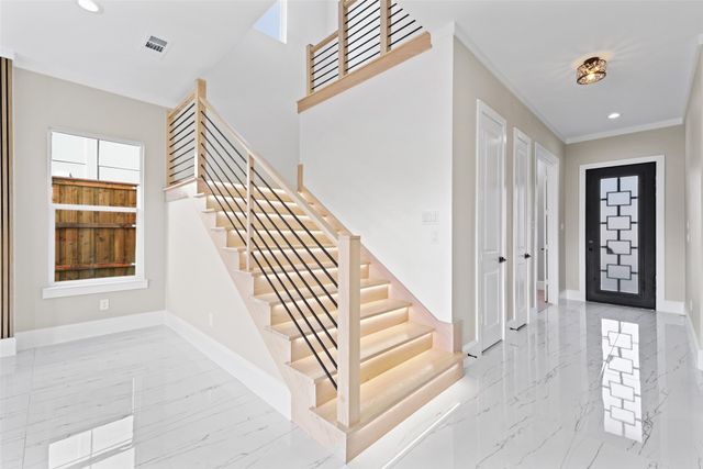 707 Buckalew Street, Dallas, TX 75208