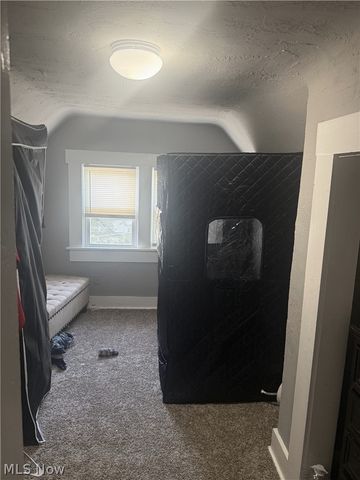 477 Bishop Street, Akron, OH 44307