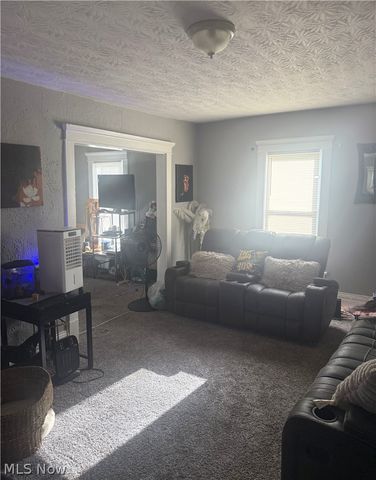 477 Bishop Street, Akron, OH 44307