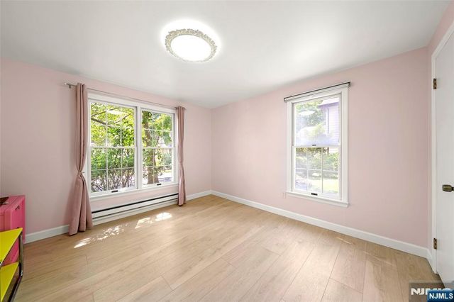 85 Park Avenue, Cresskill, NJ 07626
