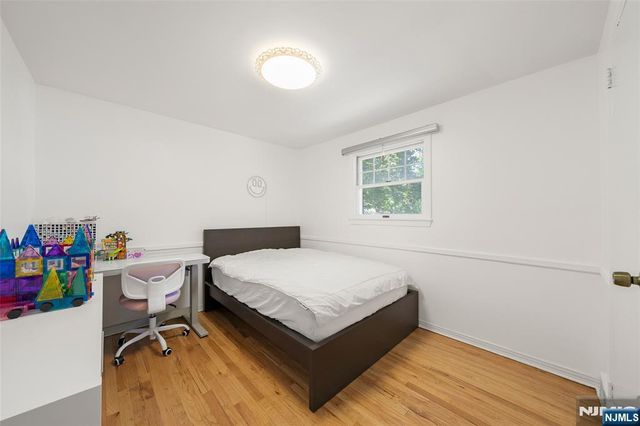 85 Park Avenue, Cresskill, NJ 07626