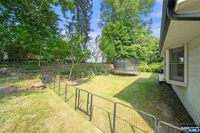 85 Park Avenue, Cresskill, NJ 07626