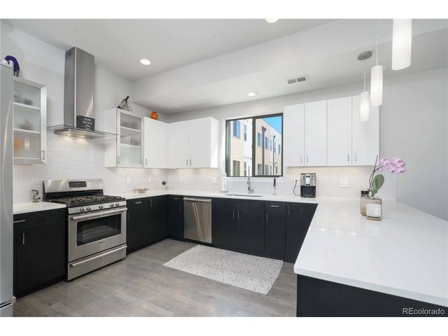 2622 W 24th Ave 14, Denver, CO 80211