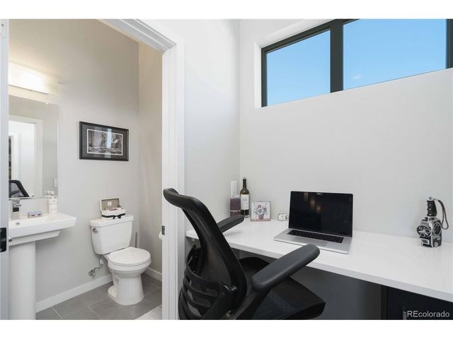 2622 W 24th Ave 14, Denver, CO 80211