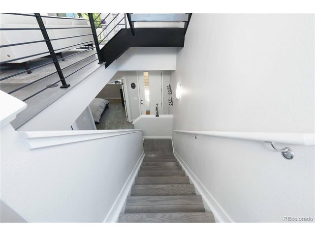 2622 W 24th Ave 14, Denver, CO 80211
