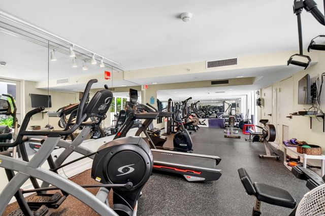 1617 N Flagler Drive, West Palm Beach, FL 33407
